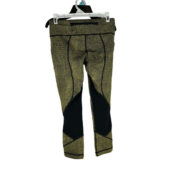 Lululemon Womens High-Rise Athletic Leggings Size 4 Yellow & Black Pattern - Picture 4 of 6